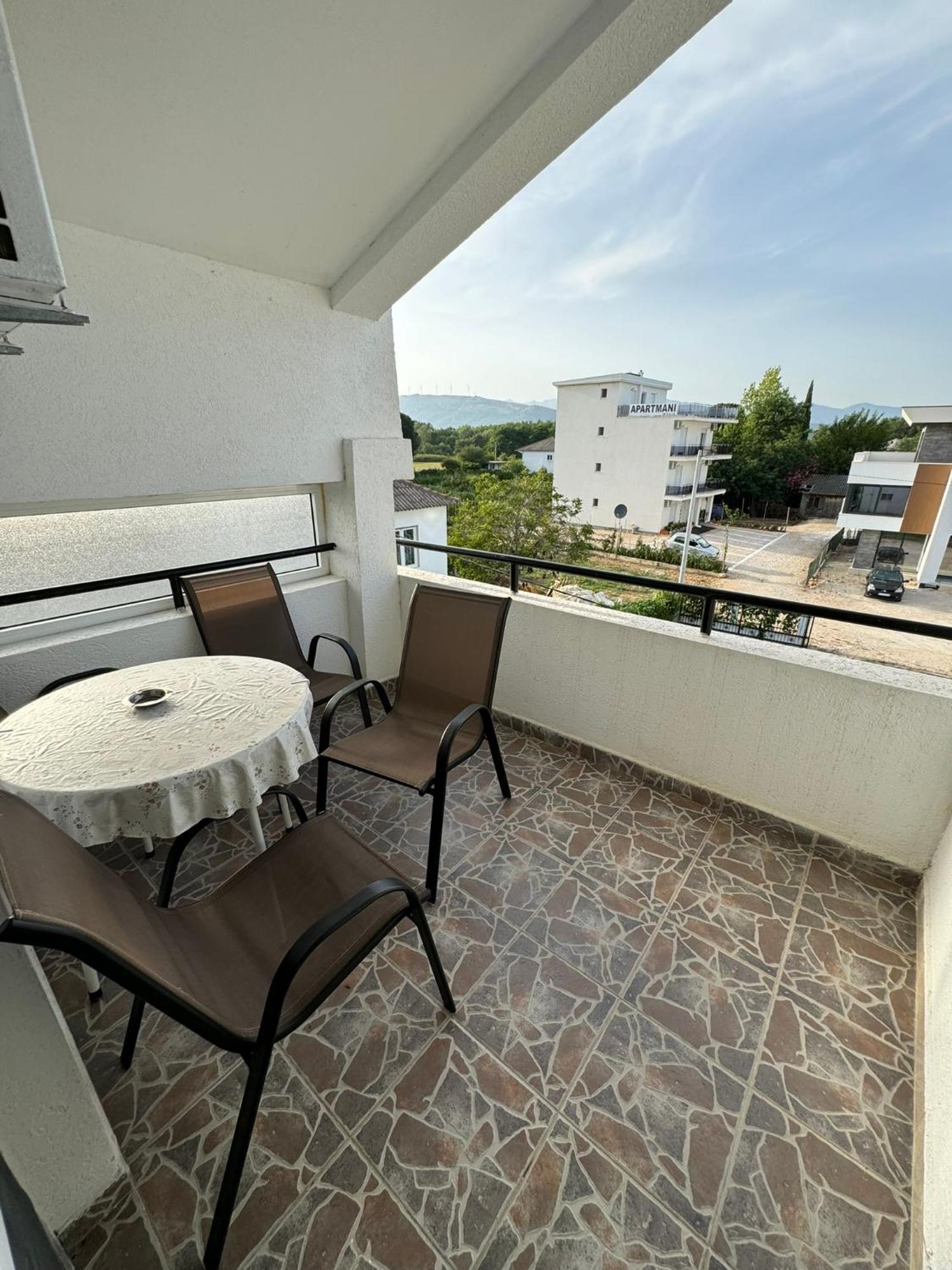 Berin Apartments Улцинь Экстерьер фото